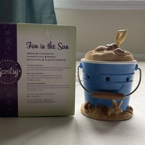 Scentsy Fun in the Sun premium warmer